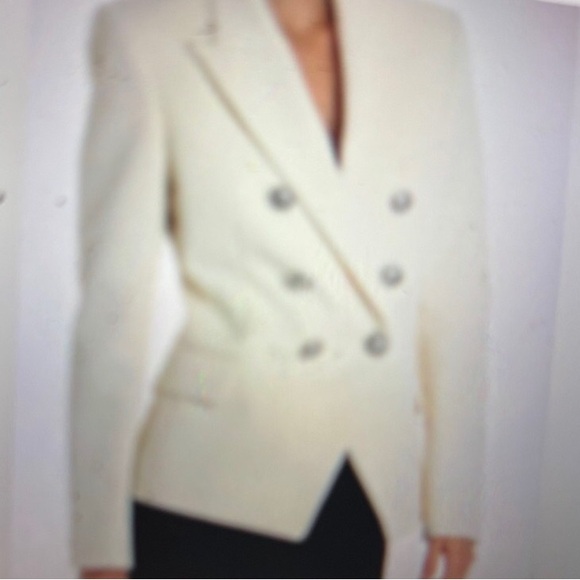 Balmain Jackets & Blazers - GIFTABLE . Balmain White Double-Breasted Tailored Blazer. Size 34